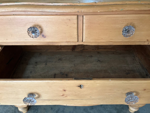 Pine Chest with Beautiful Gallery