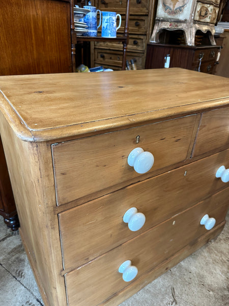 English Pine Chest with Pot Knobs