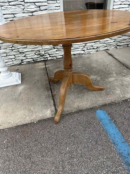 English Pine Pedestal Table