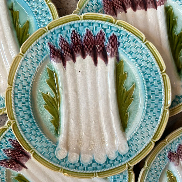 Asparagus Plate, Green Scalloped Border