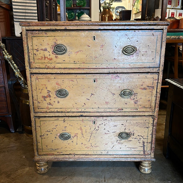 Wellington Chest, Original Paint