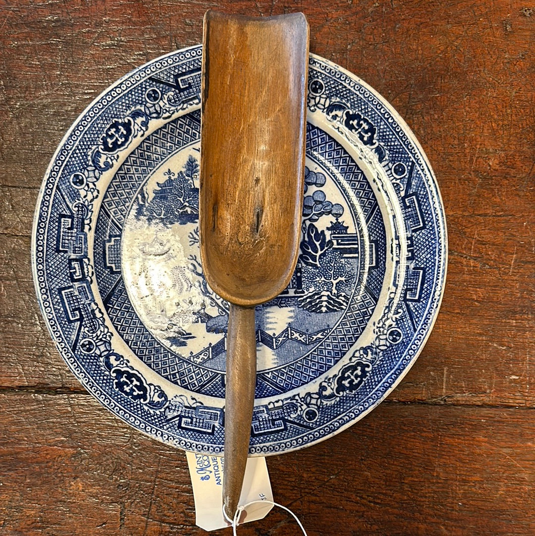 Treen Scoop Mcintosh Cottage Antiques 9483