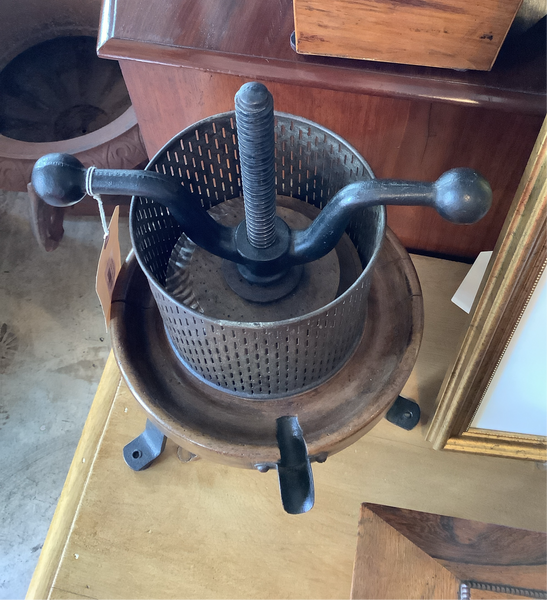 French Fruit Press