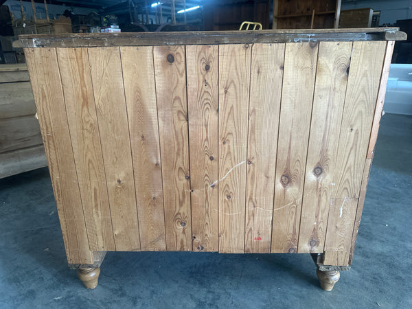 Pine Chest with Band of Molding and Scalloped Apron