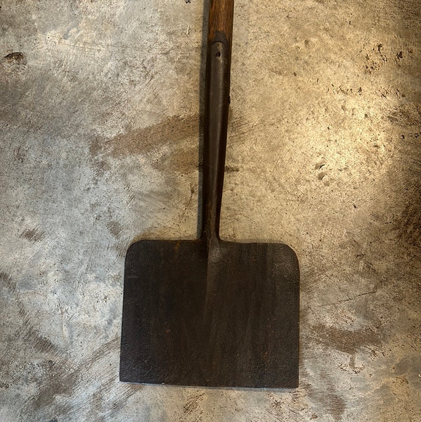 English Garden Edging Tool