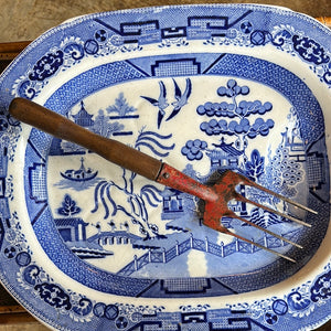 Garden Fork with Long Handle