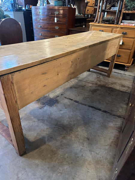 Large Georgian Pine 3-Drawer Dresser Base