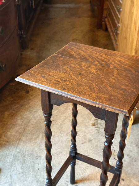 Small English Oak Barley Twist Table