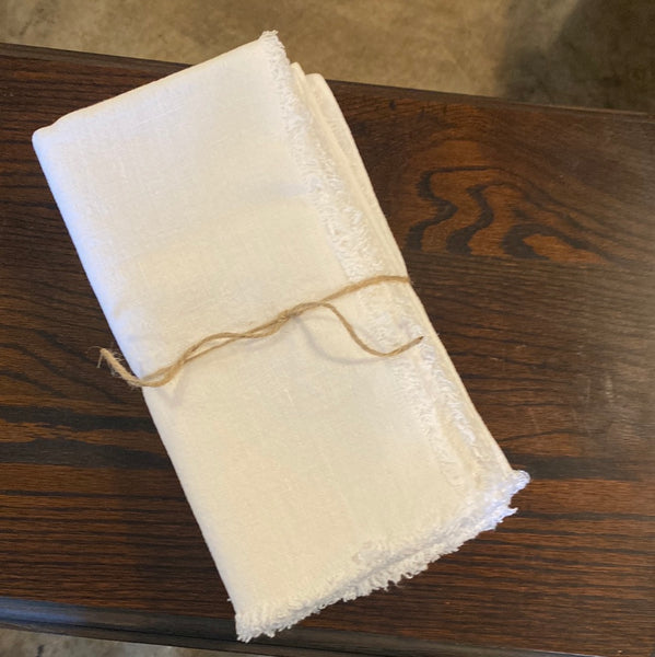 Off-White Provence Linen Napkins, Set of 4