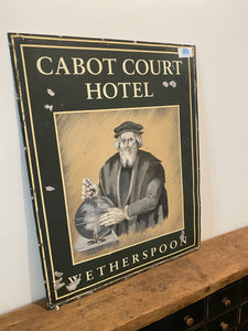 Cabot Court Hotel Sign
